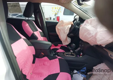 2018 Jeep Cherokee Latitude 4X4 из США, поврежденный, VIN 1C4PJMCX6JD501142